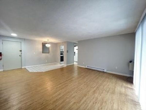 54 Fountain Ln, Unit 5, Weymouth, MA 02190