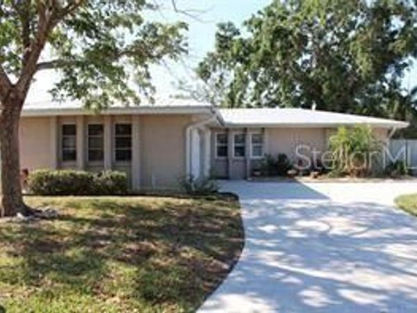 5911 7TH AVENUE DRIVE W, BRADENTON, FL 34209