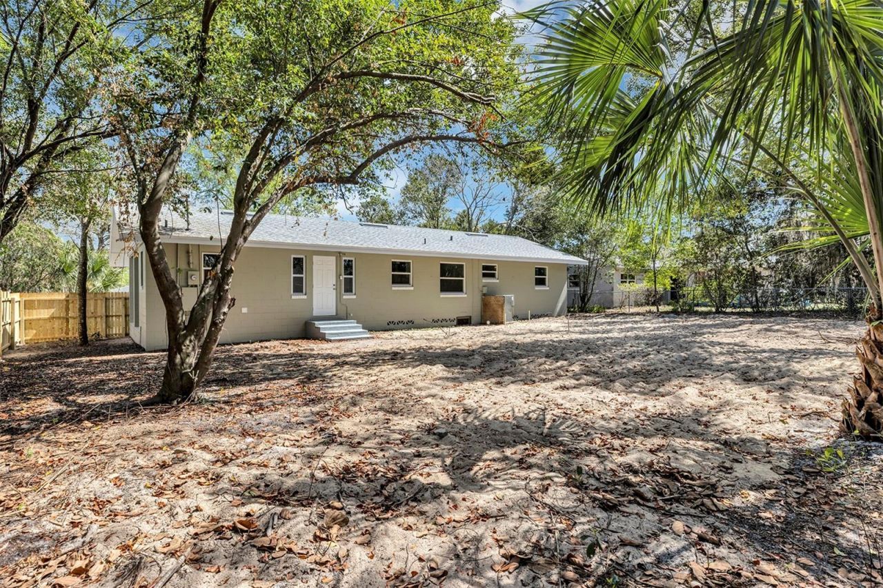 14 Sunshine Boulevard, Deland, FL 32724 Photo