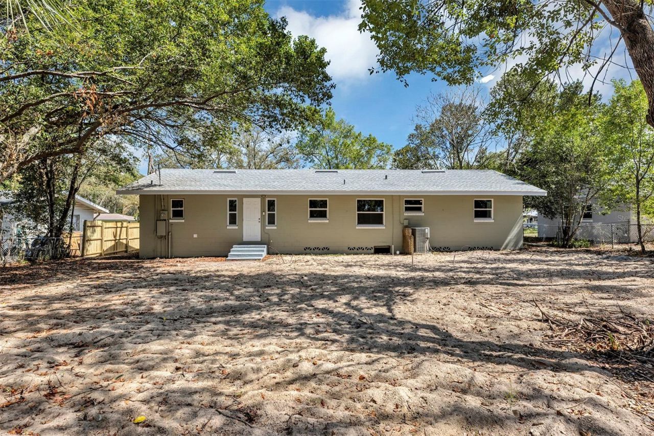 14 Sunshine Boulevard, Deland, FL 32724 Photo