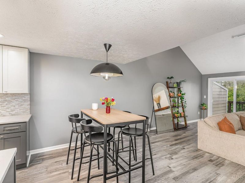 11807 Vaukvalley Lane, Symmes Township, OH 45249 Photo 8