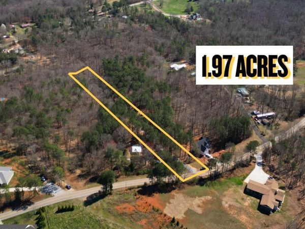 4A Greenway Road, Lula, GA 30554