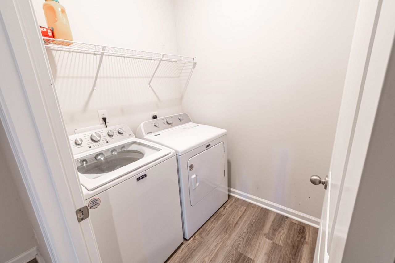 2362 Ainsley Dr. Photo 14