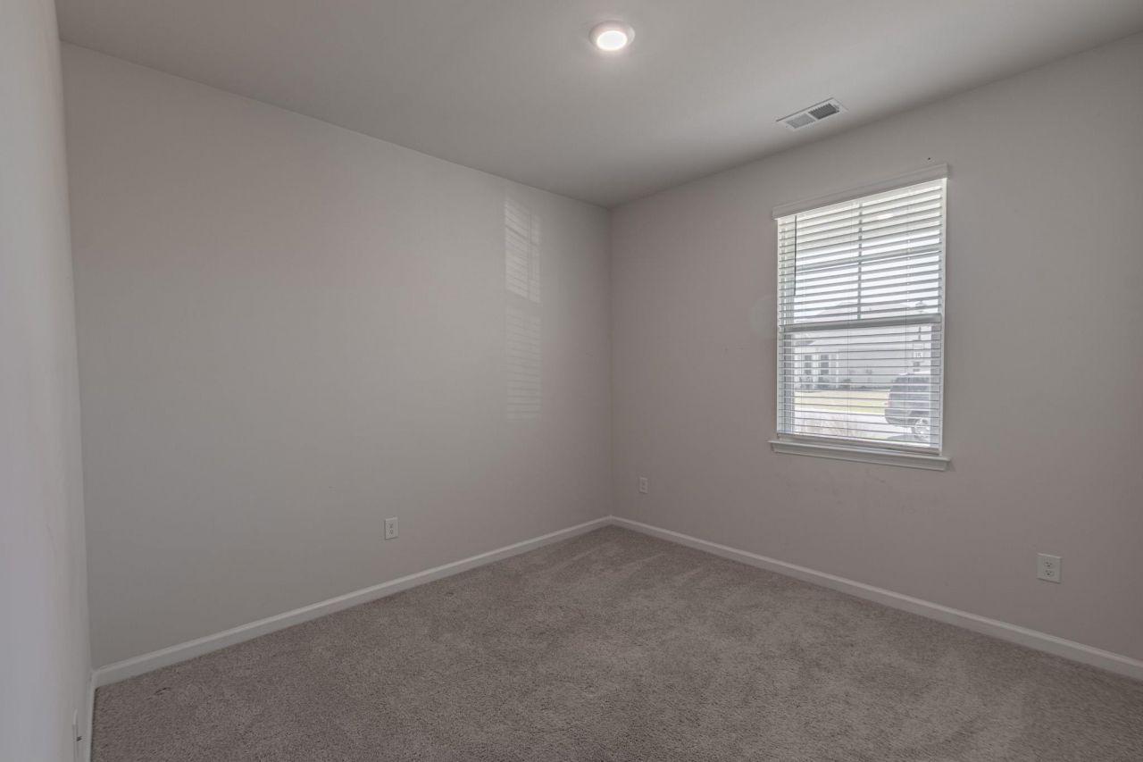 2362 Ainsley Dr. Photo 15