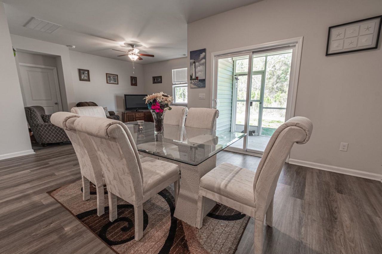 2362 Ainsley Dr. Photo 7