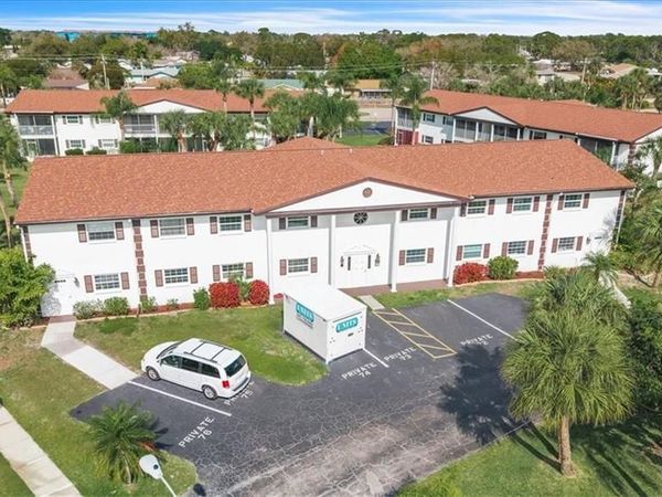 7043 New Post DR , Unit 1, NORTH FORT MYERS, FL 33917