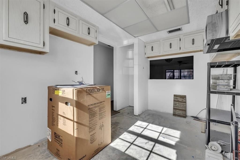 7043 New Post Dr , Unit 1, North Fort Myers, FL 33917 Photo