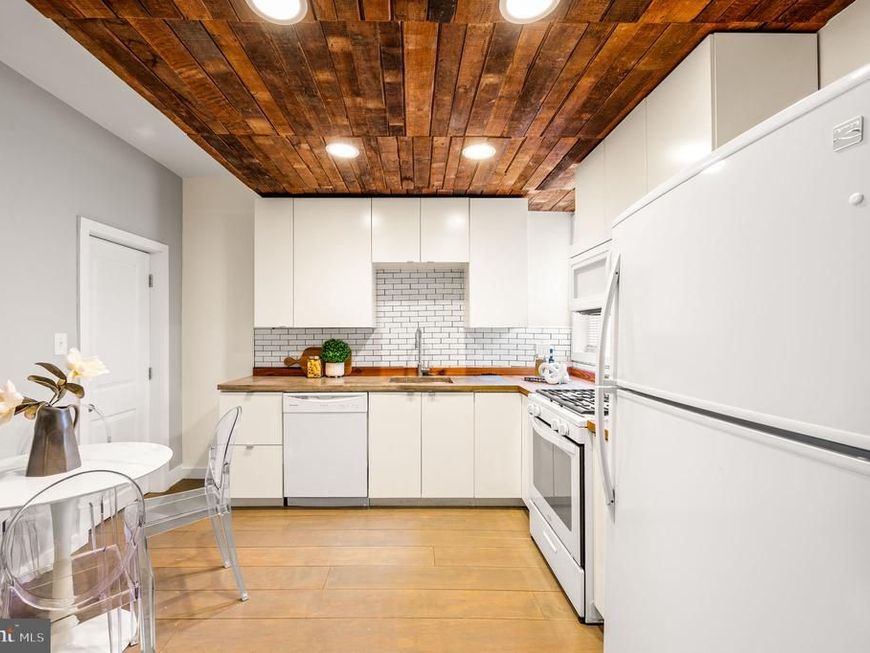 1829 E Hazzard Street, Philadelphia, PA 19125 Main Photo