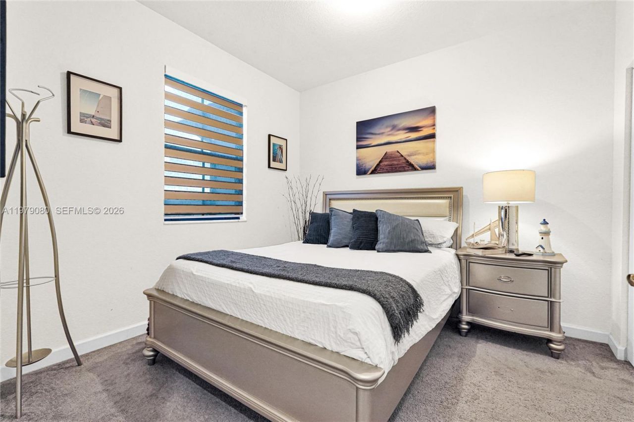 3321 W 105th Pl , Hialeah, FL 33018 Photo