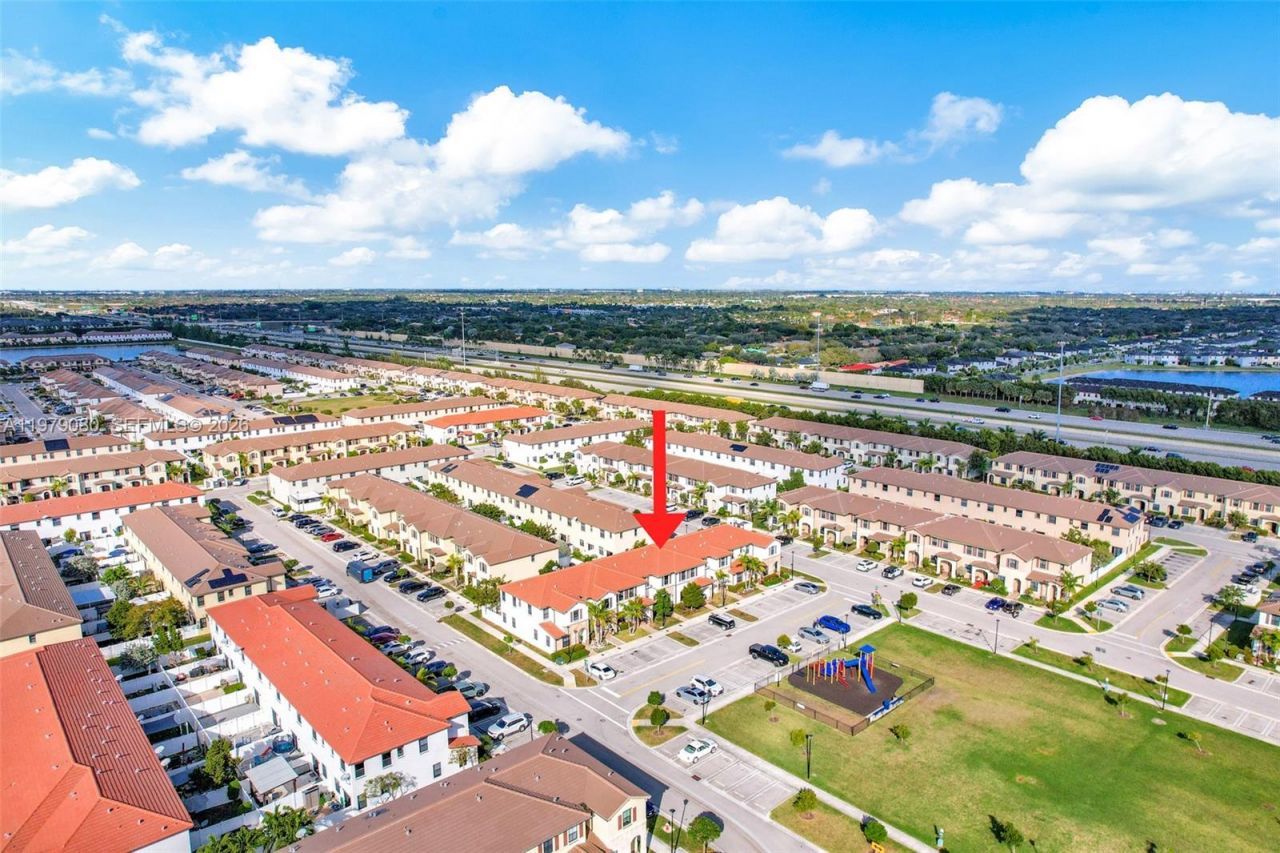 3321 W 105th Pl , Hialeah, FL 33018 Photo