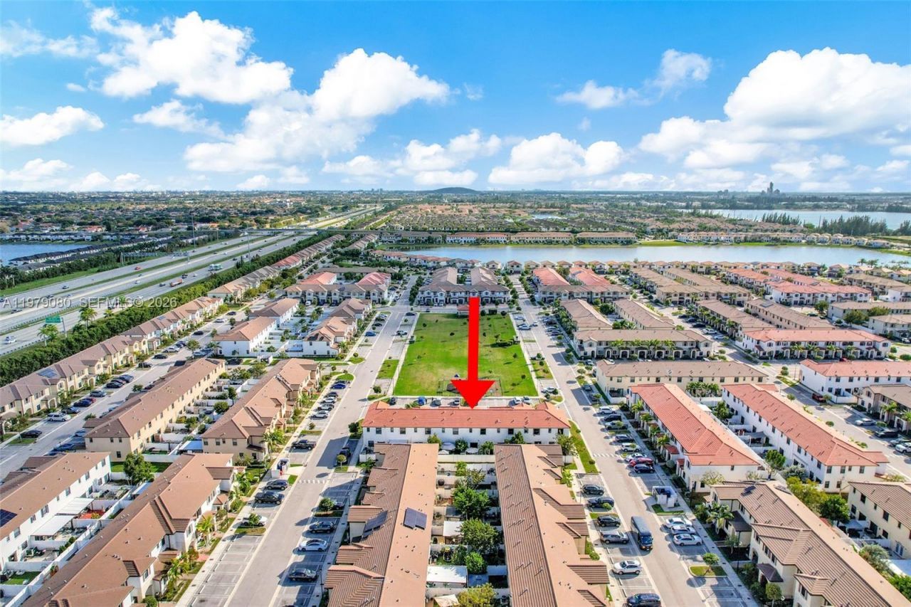 3321 W 105th Pl , Hialeah, FL 33018 Photo