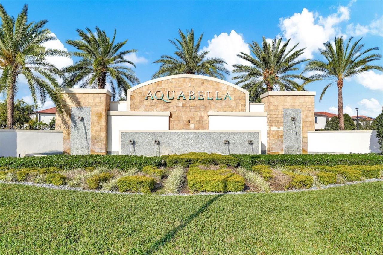 3321 W 105th Pl , Hialeah, FL 33018 Photo