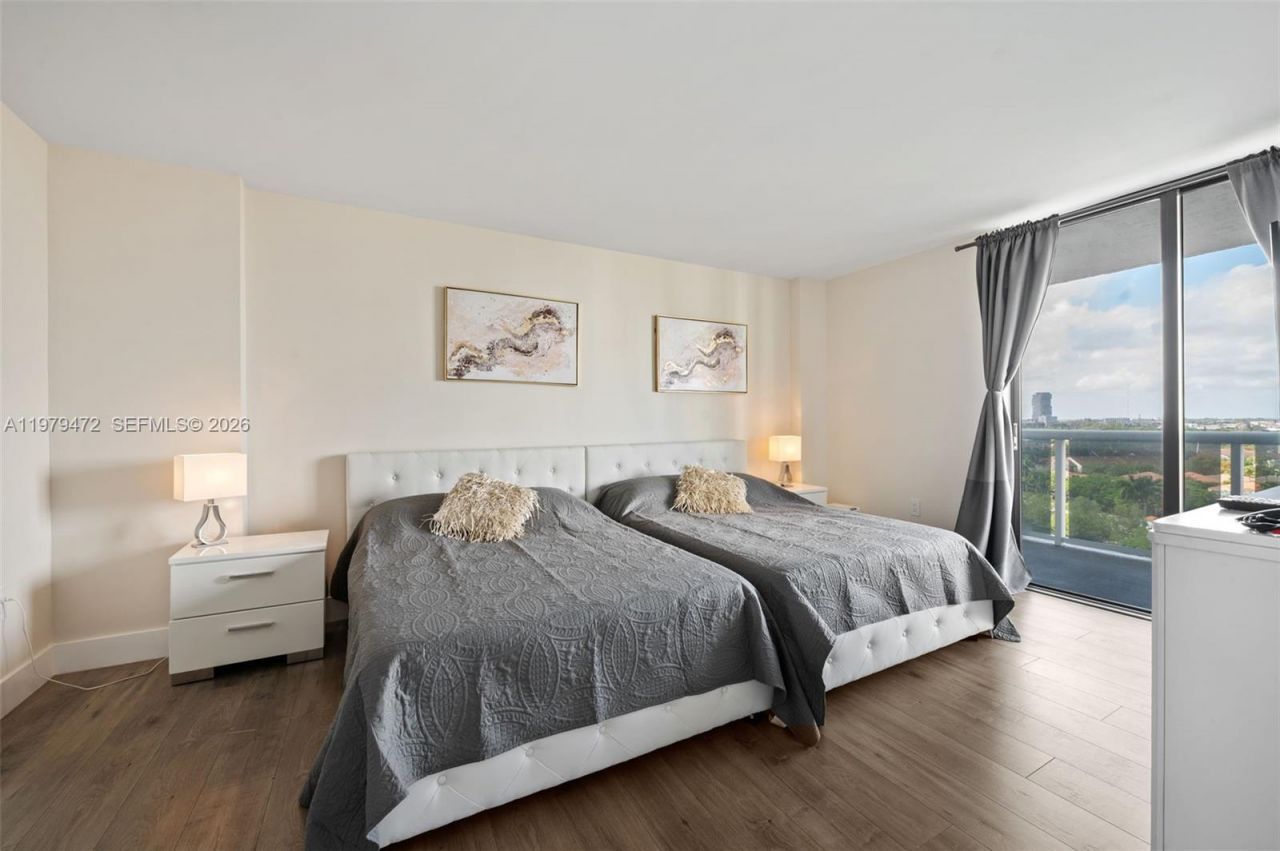 20505 E Country Club Dr, Unit 1231, Aventura, FL 33180 Photo