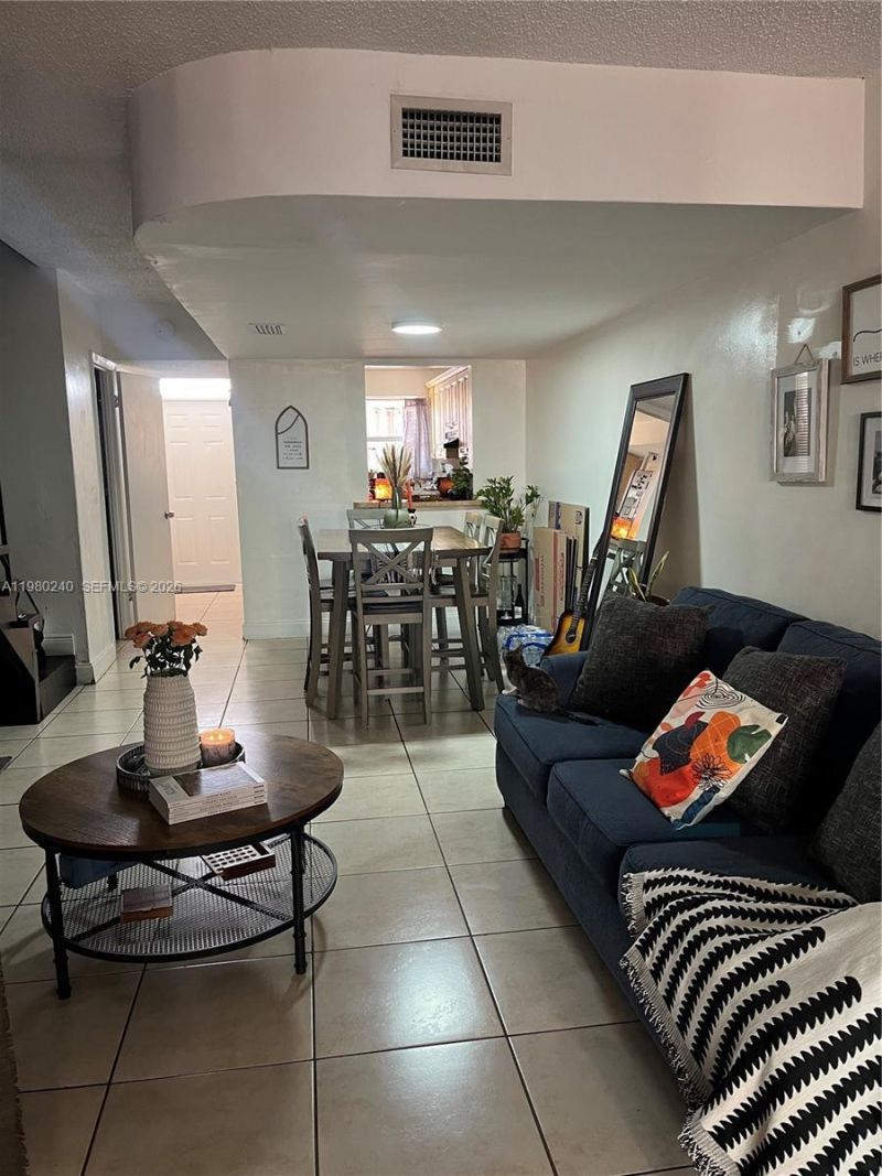 4331 W 11th Ln , Unit 65, Hialeah, FL 33012 Photo