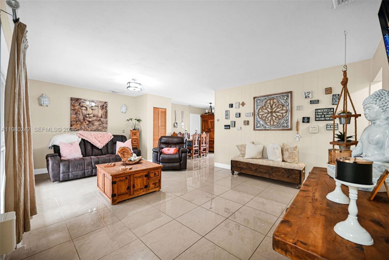 1811 Utopia Dr , Miramar, FL 33023 Photo