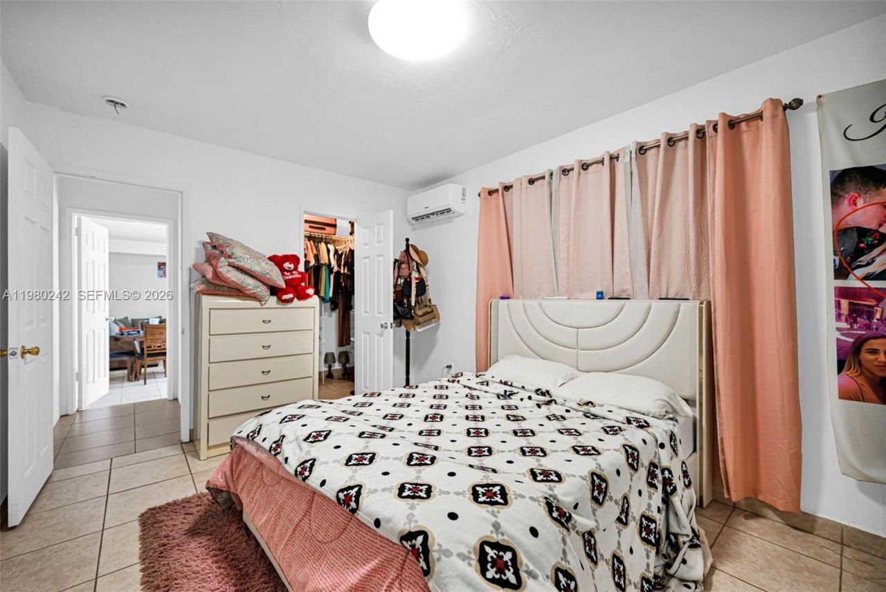 1811 Utopia Dr , Miramar, FL 33023 Photo