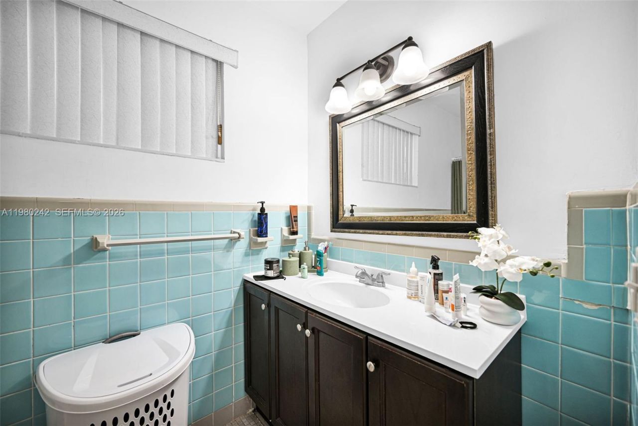 1811 Utopia Dr , Miramar, FL 33023 Photo