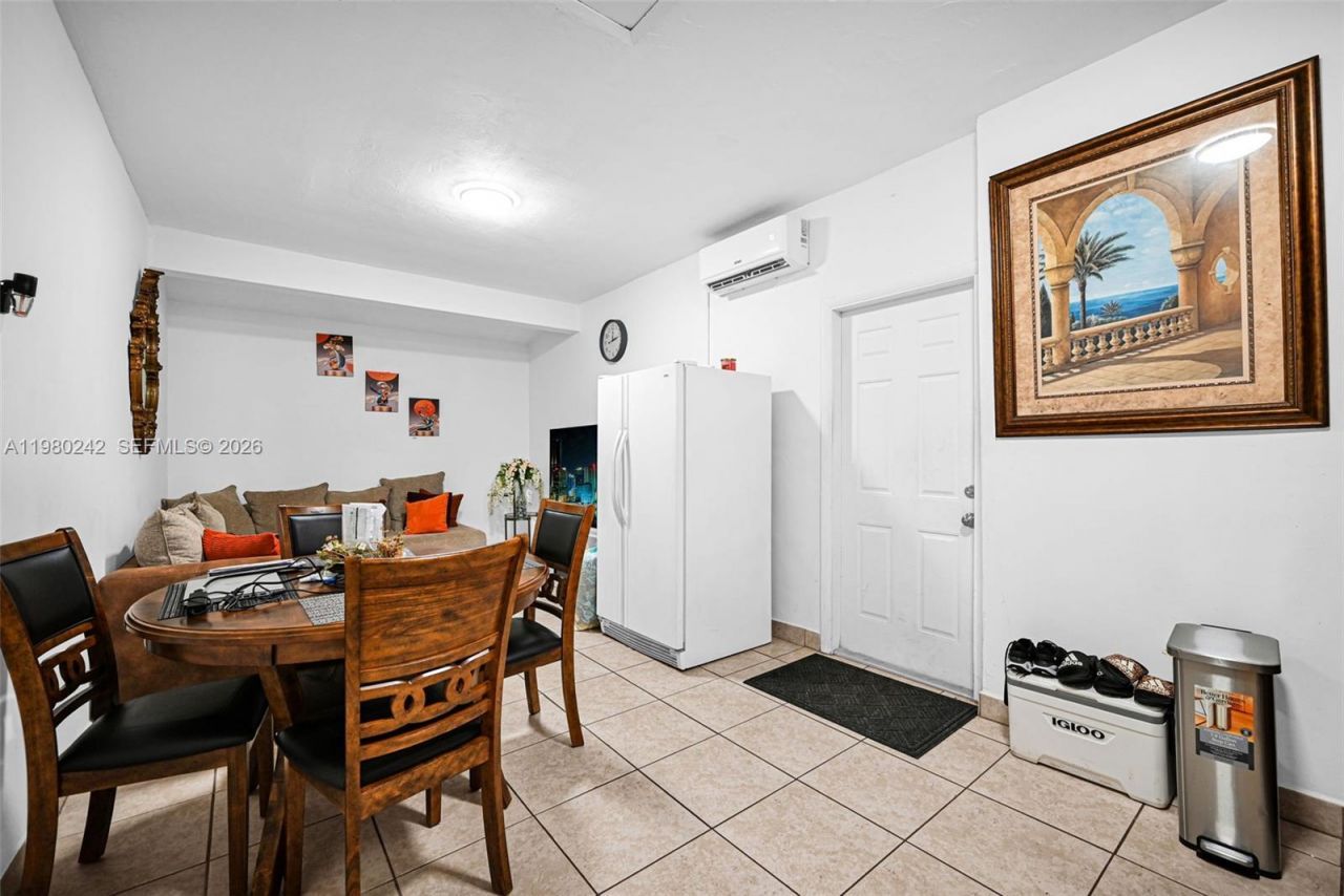 1811 Utopia Dr , Miramar, FL 33023 Photo