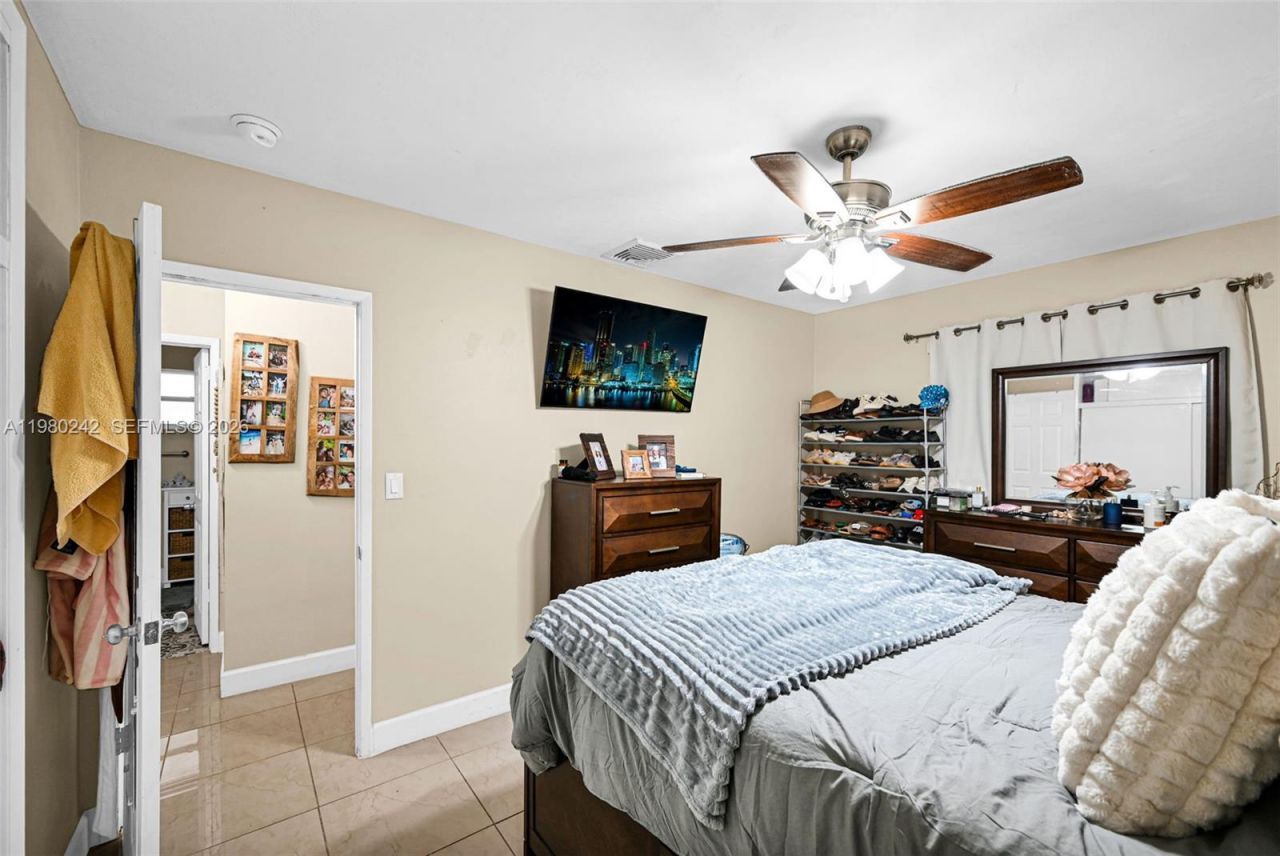 1811 Utopia Dr , Miramar, FL 33023 Photo