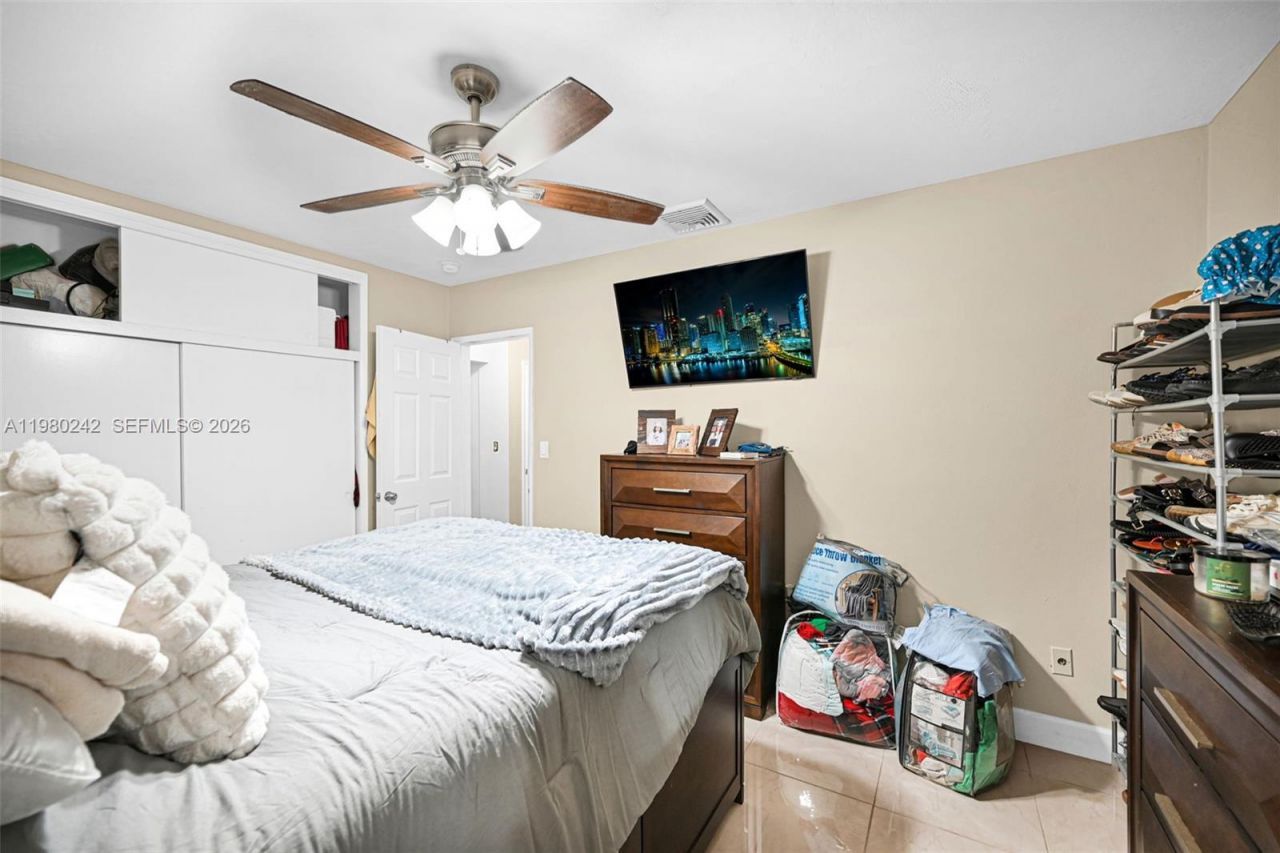 1811 Utopia Dr , Miramar, FL 33023 Photo