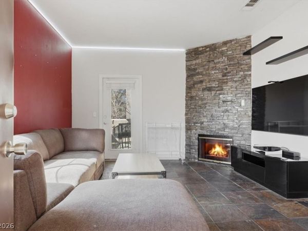 5250 S Rainbow Boulevard , Unit 2038, Las Vegas, NV 89118