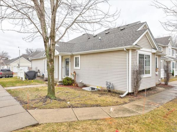 1400 S 52nd Street, Unit 50, West Des Moines, IA 50265