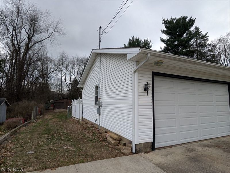 1294 Cherry Lane, Uniontown, OH 44685 Photo 2