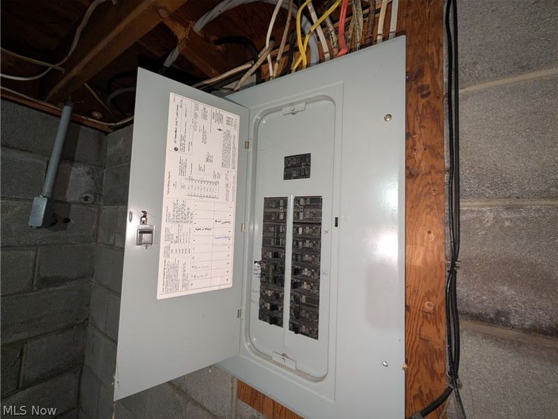 1294 Cherry Lane , Uniontown, OH 44685 Photo 38