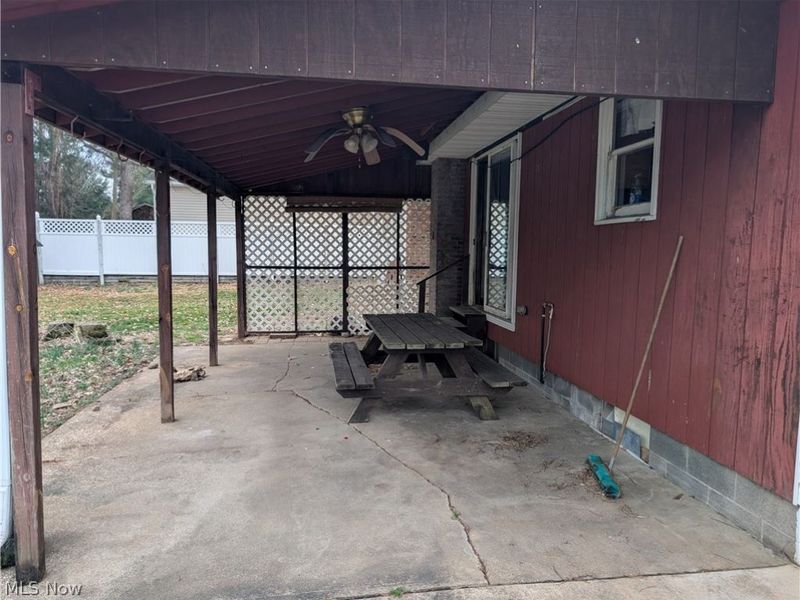 1294 Cherry Lane, Uniontown, OH 44685 Photo 5