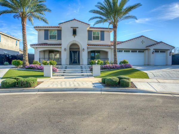 12019 Gazebo Court, Bakersfield, CA 93311