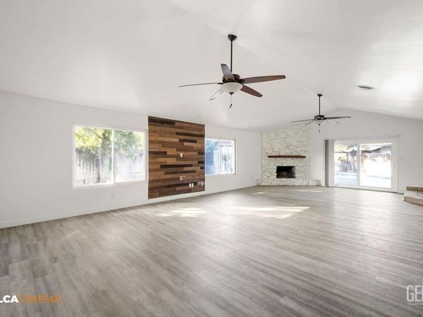 7001 Pointer Court, Bakersfield, CA 93309