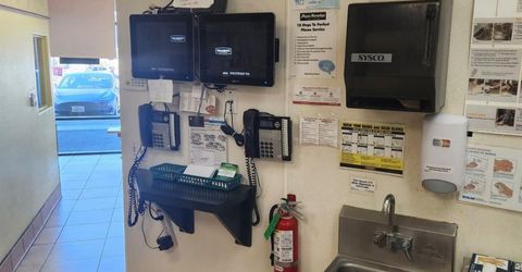 6470 Fair Oaks Blvd #one, Unit one, Carmichael, CA 95608 Photo
