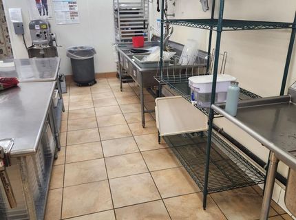 6470 Fair Oaks Blvd #one, Unit one, Carmichael, CA 95608 Photo