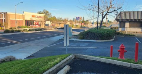 6470 Fair Oaks Blvd #one, Unit one, Carmichael, CA 95608 Photo