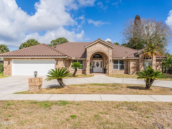 424 Sea Duck Drive, Daytona Beach, FL 32119