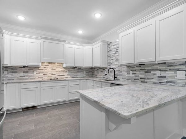 80 Mountain Laurel Lane, Monteagle, TN 37356