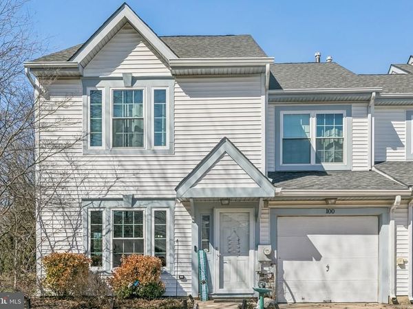 100 SIGNAL HILL , NORTH WALES, PA 19454