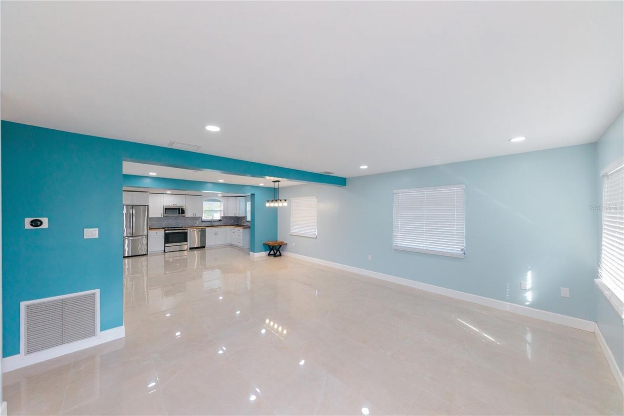 300 53rd Street W, Bradenton, FL 34209 Photo