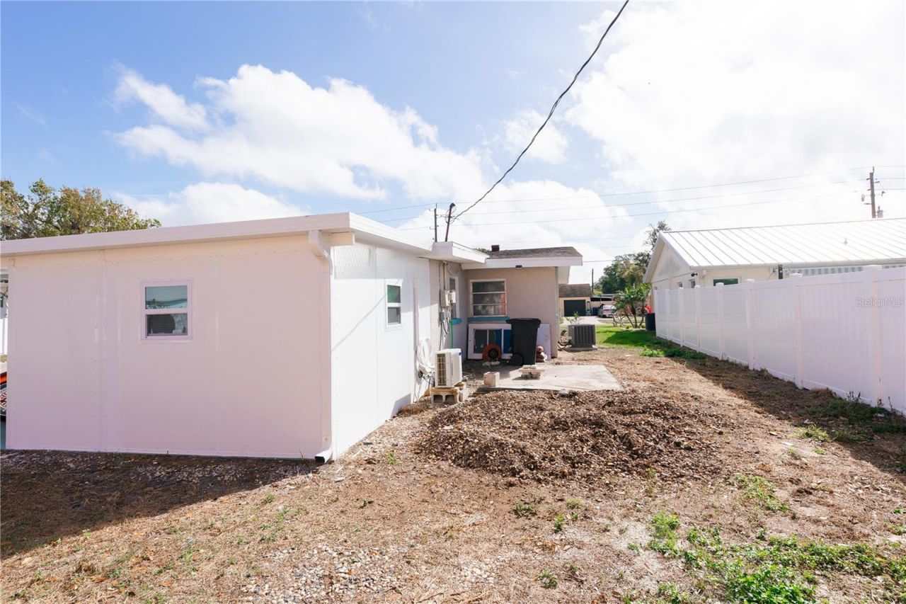 300 53rd Street W, Bradenton, FL 34209 Photo