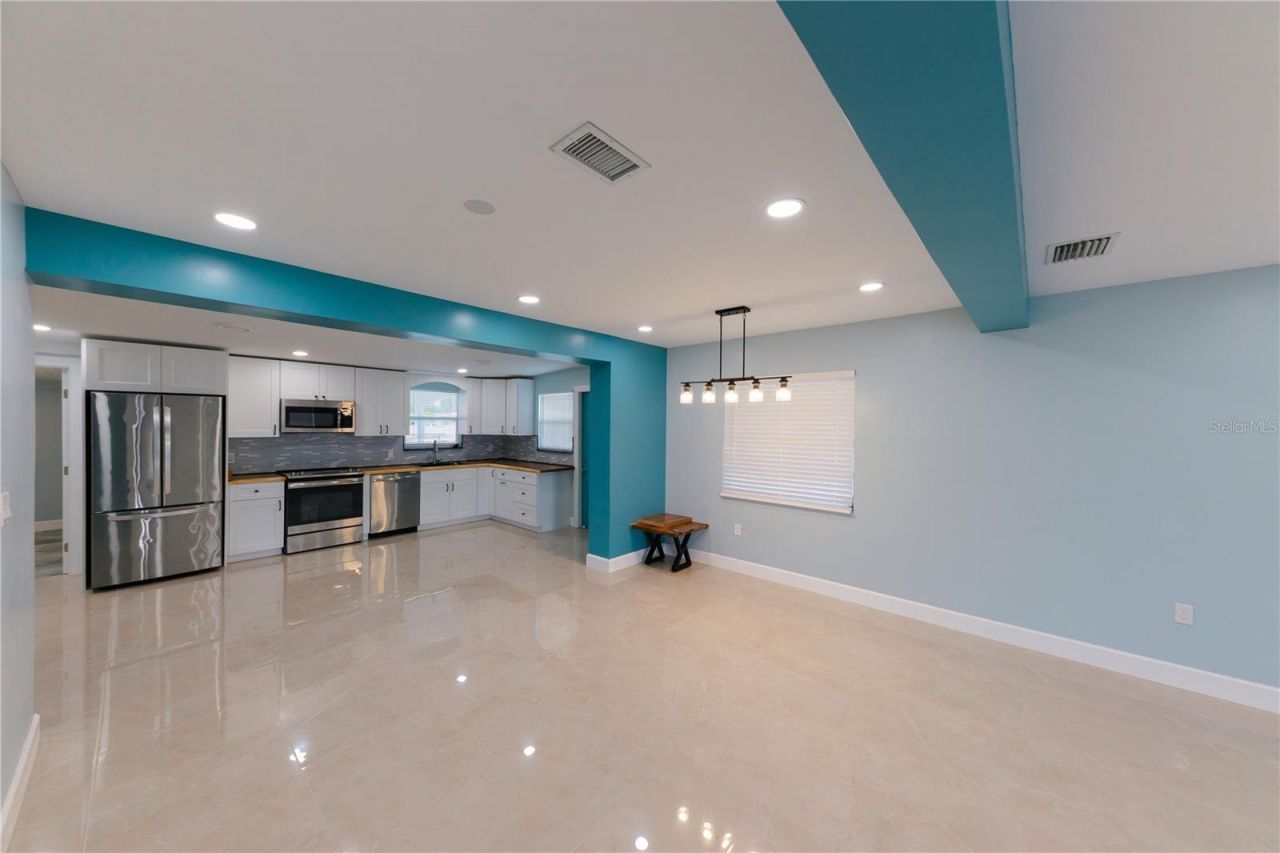 300 53rd Street W, Bradenton, FL 34209 Photo