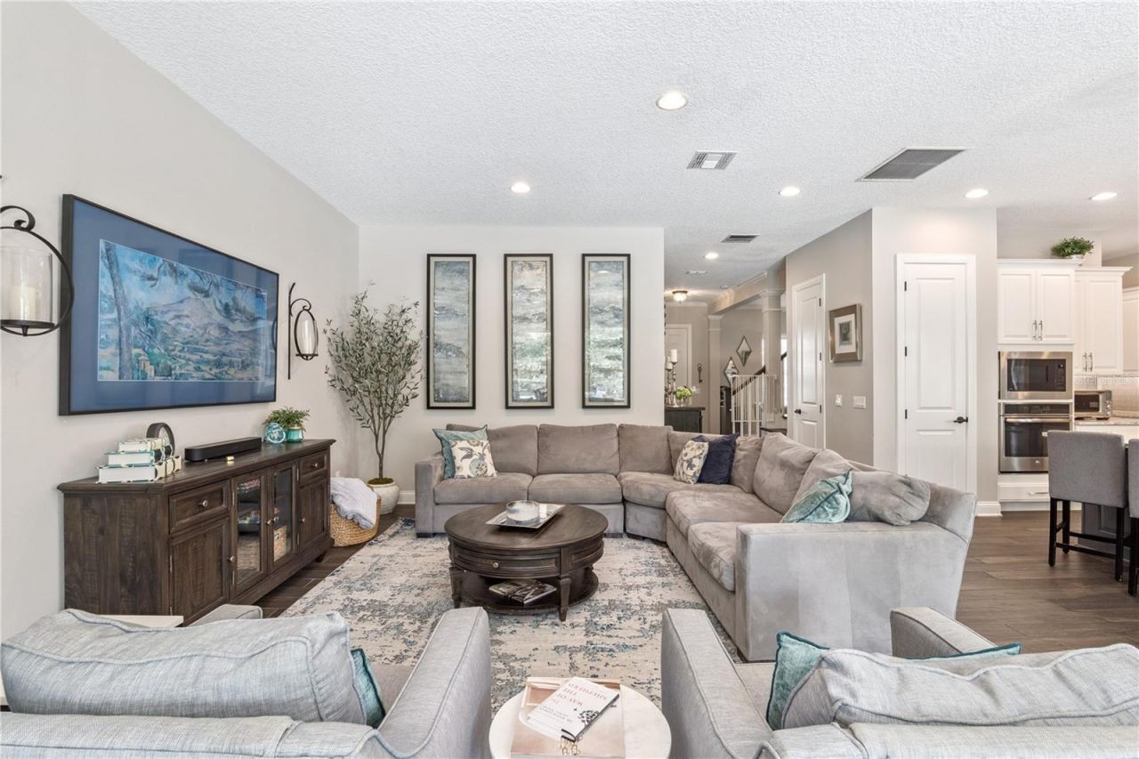 352 Moonbeam Loop, Oviedo, FL 32765 Photo