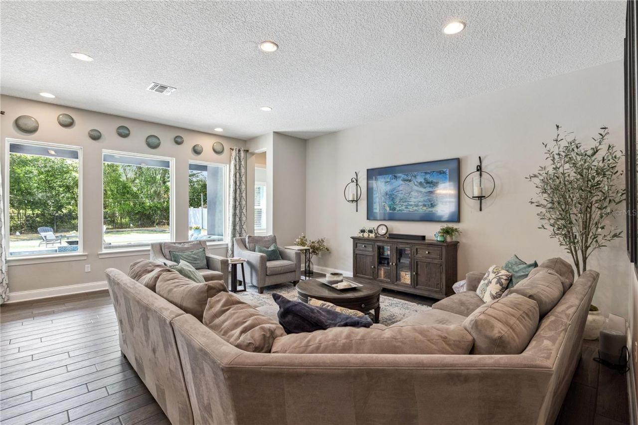 352 Moonbeam Loop, Oviedo, FL 32765 Photo