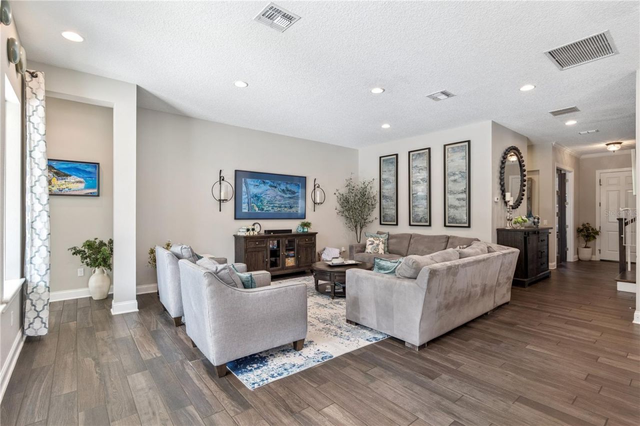 352 Moonbeam Loop, Oviedo, FL 32765 Photo