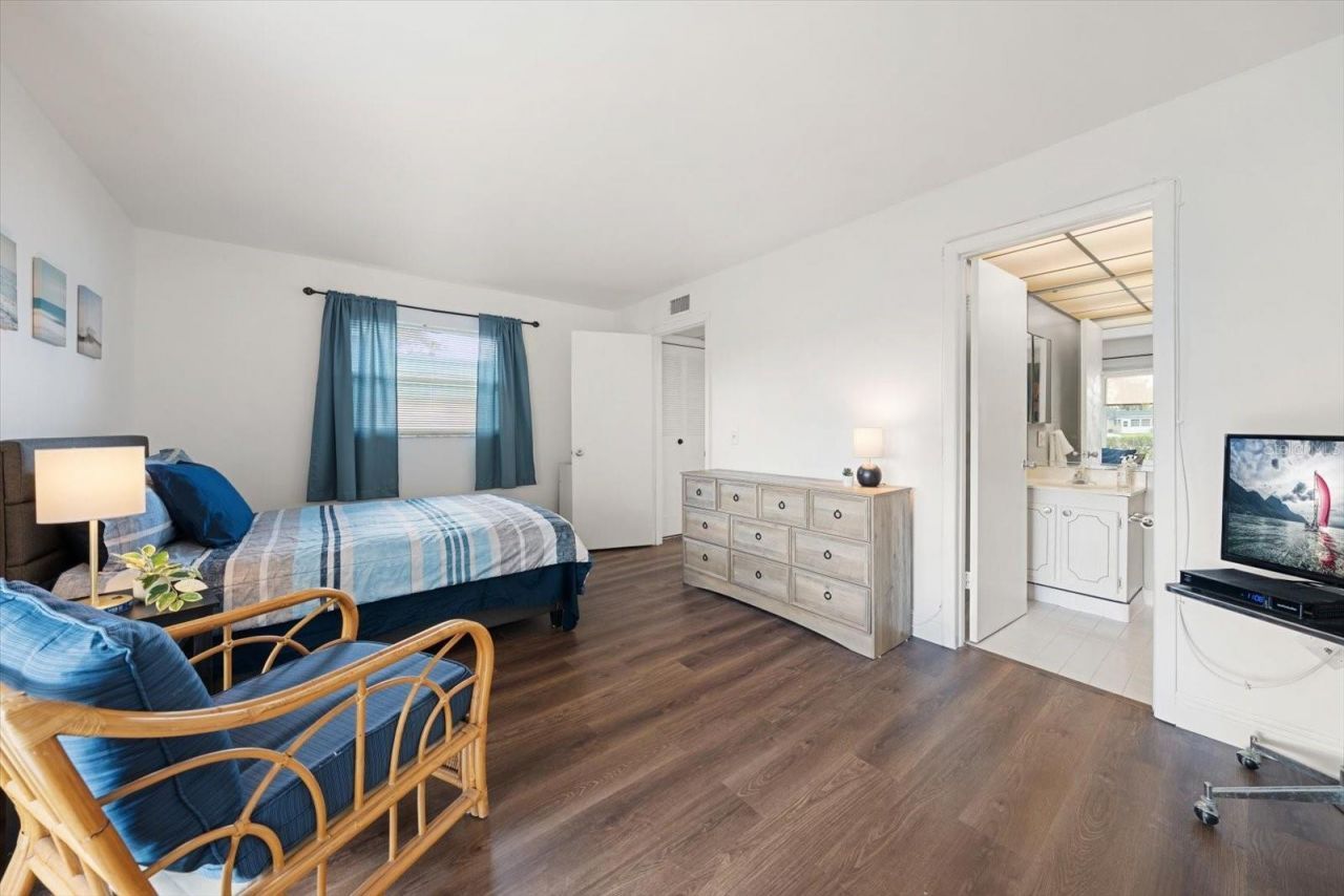 205 Kings Boulevard, Unit 62, Sun City Center, FL 33573 Photo
