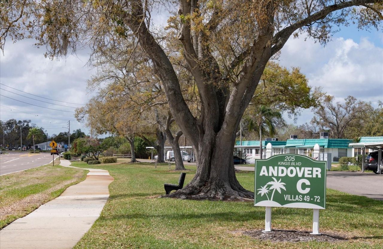 205 Kings Boulevard, Unit 62, Sun City Center, FL 33573 Photo