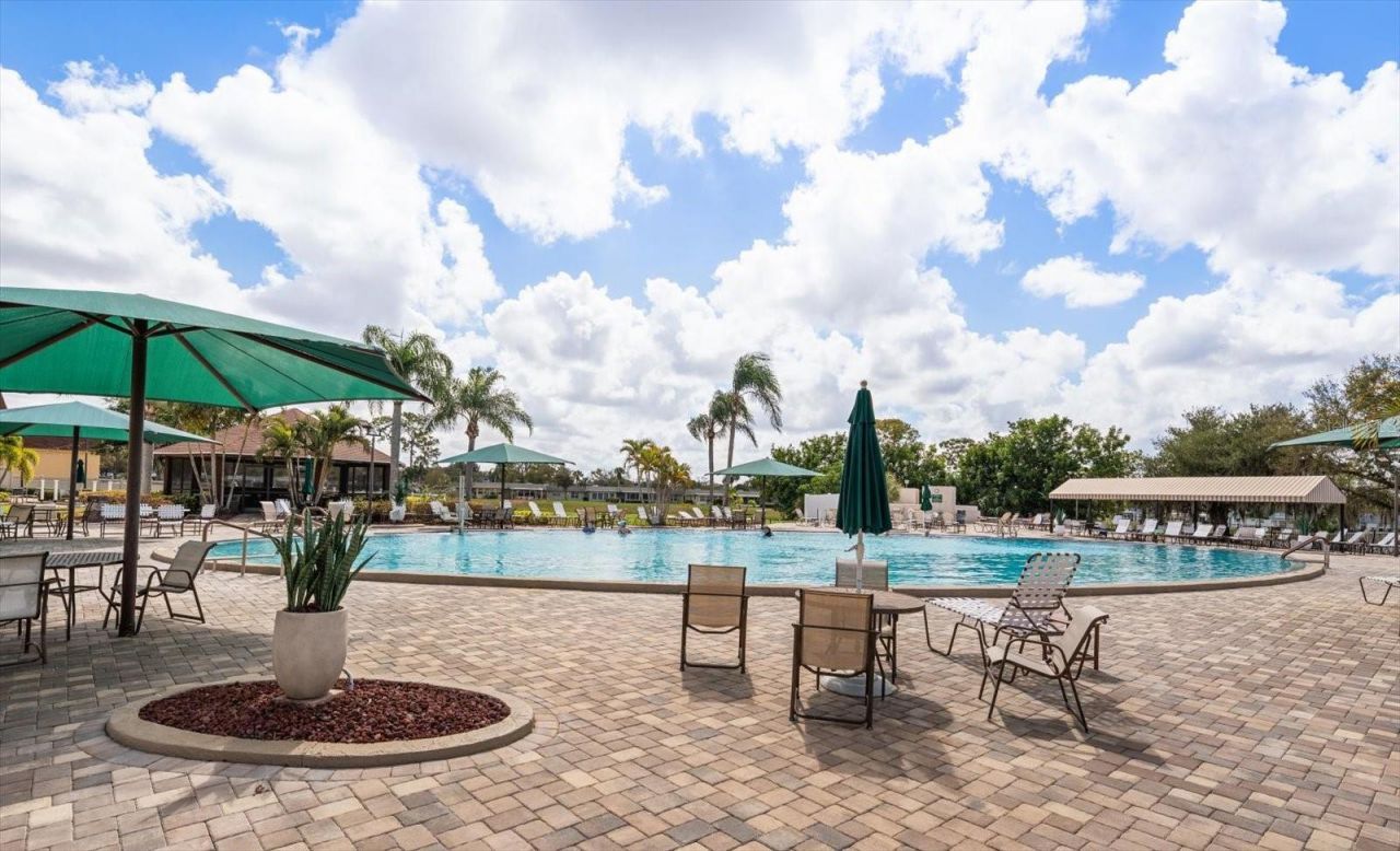 205 Kings Boulevard, Unit 62, Sun City Center, FL 33573 Photo