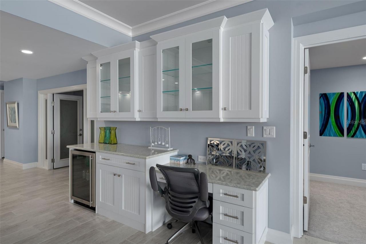 650 Collany Road, Unit 405, Tierra Verde, FL 33715 Photo