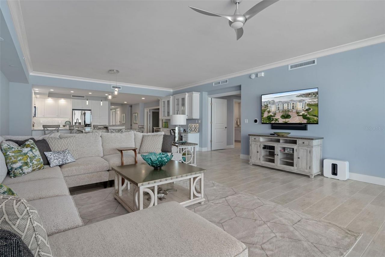 650 Collany Road, Unit 405, Tierra Verde, FL 33715 Photo