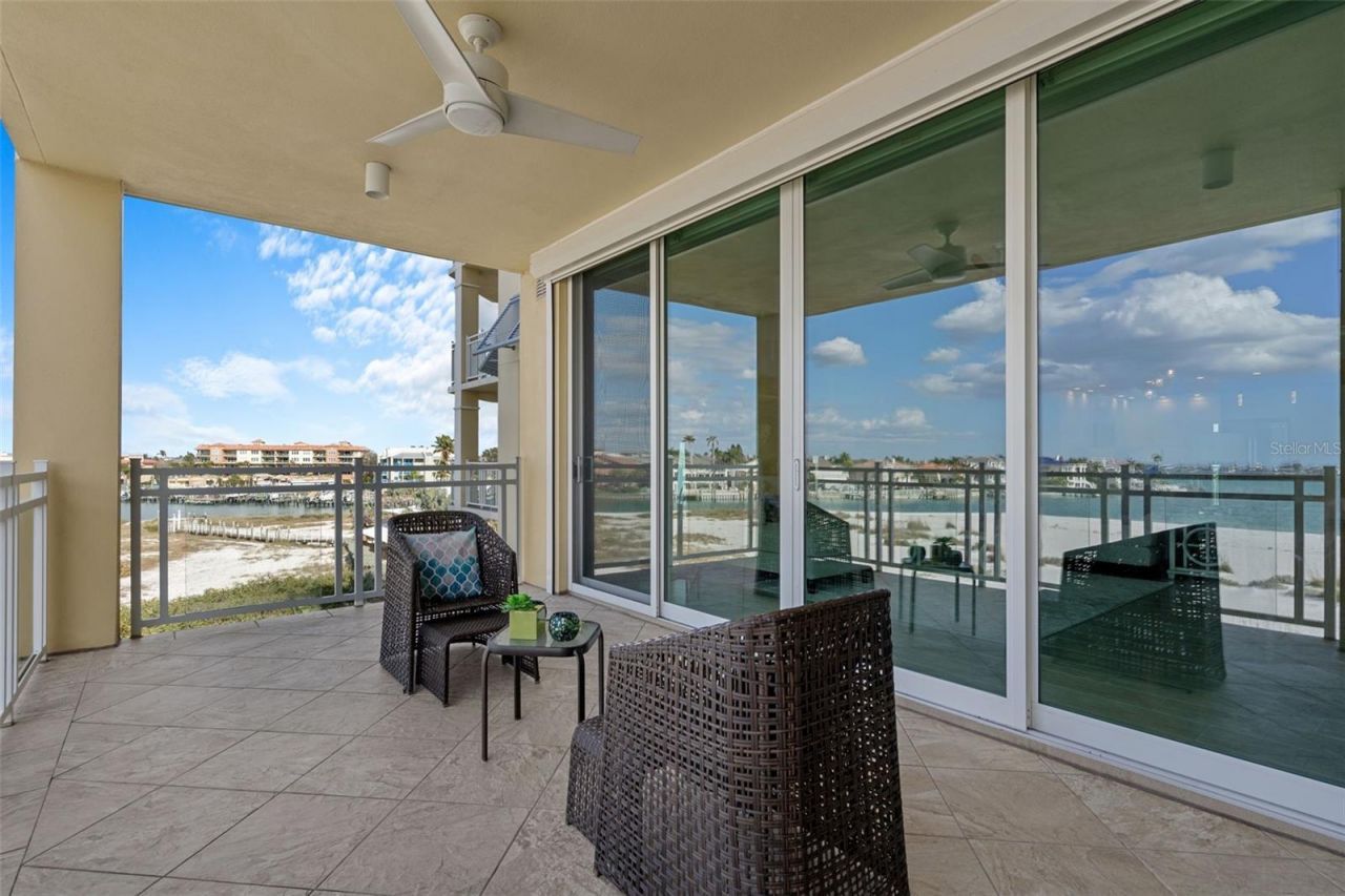 650 Collany Road, Unit 405, Tierra Verde, FL 33715 Photo