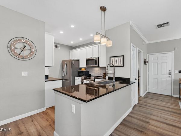 7009 E ACOMA Drive, Unit 1140, Scottsdale, AZ 85254